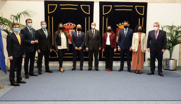 Recepción en las Cortes de Castilla y León